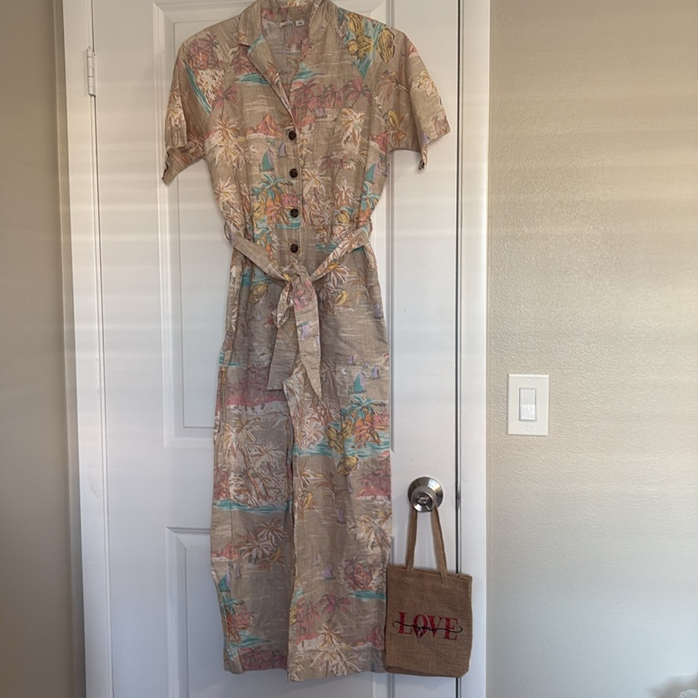 Gap jumpsuit in wide leg style NWT